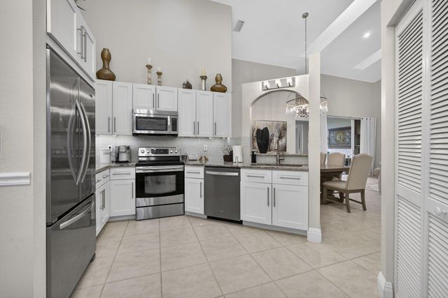 2802 Sabal Palm Lane, Palm Beach Gardens, FL 33418