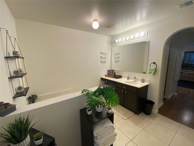 4600 TARREGA STREET, Sebring, FL 33872