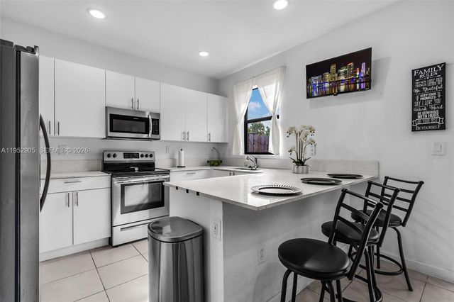 13228 SW 286th St, Homestead, FL 33033