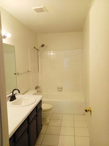 1770 Crompton 6th Square 29, Memphis, TN 38134