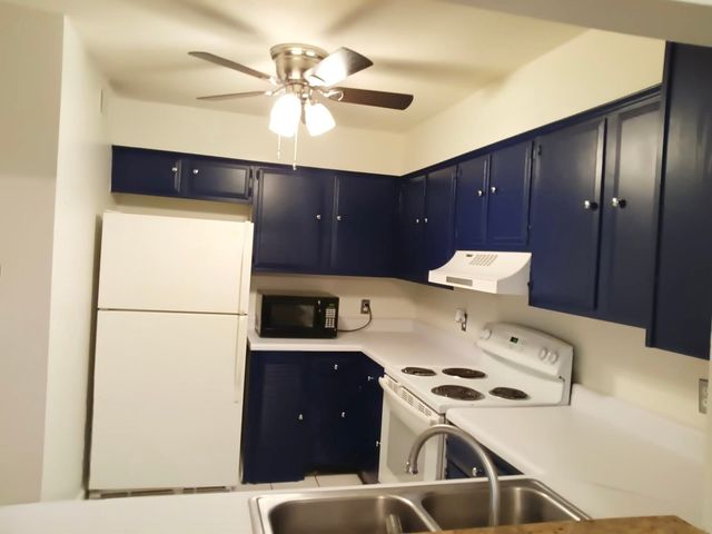 1770 Crompton 6th Square 29, Memphis, TN 38134