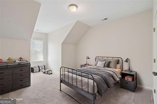 2165 Parkview Run, Atlanta, GA 30318