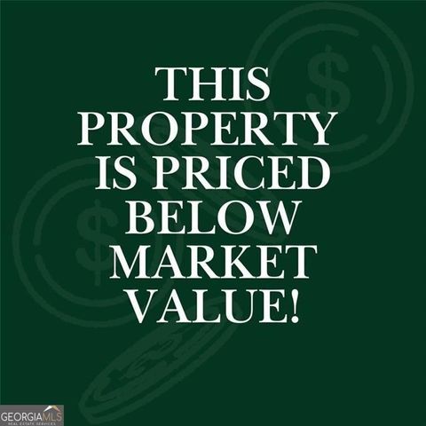 2165 Parkview Run, Atlanta, GA 30318