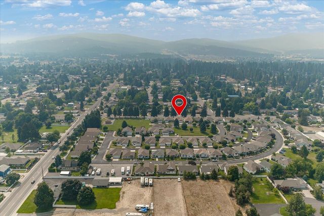 13716 E 15th Ln, Spokane Valley, WA 99216