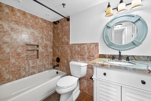2430 DEER CREEK COUNTRY CLUB Boulevard 506, Deerfield Beach, FL 33442
