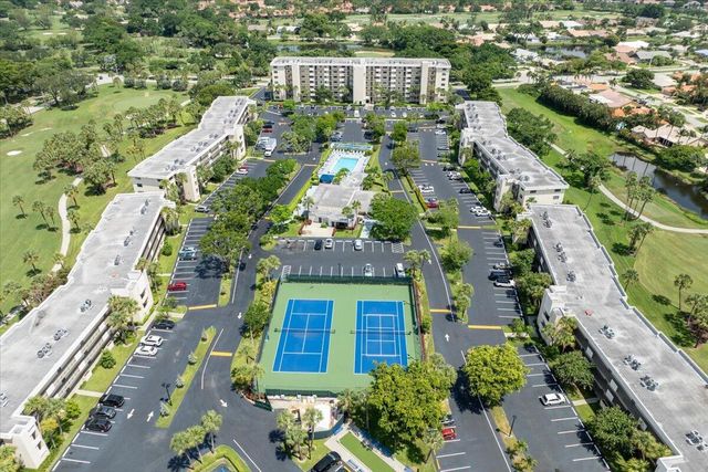 2430 DEER CREEK COUNTRY CLUB Boulevard 506, Deerfield Beach, FL 33442