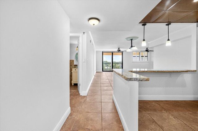 2430 DEER CREEK COUNTRY CLUB Boulevard 506, Deerfield Beach, FL 33442