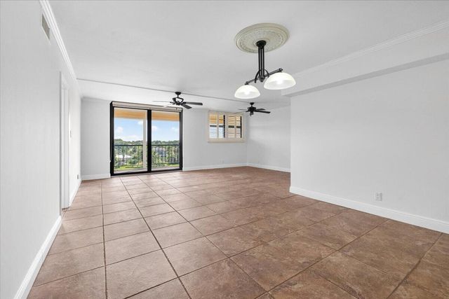 2430 DEER CREEK COUNTRY CLUB Boulevard 506, Deerfield Beach, FL 33442