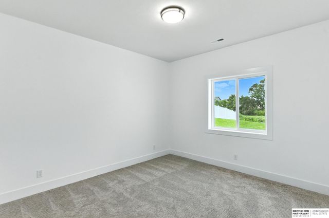 19760 Briar Street, Gretna, NE 68028