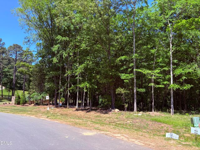 17 Firefly Overlook, Pittsboro, NC 27312