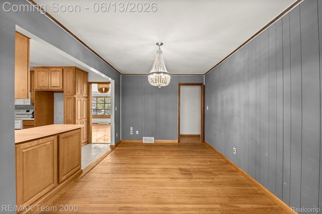 14370 Alexander Street, Livonia, MI 48154