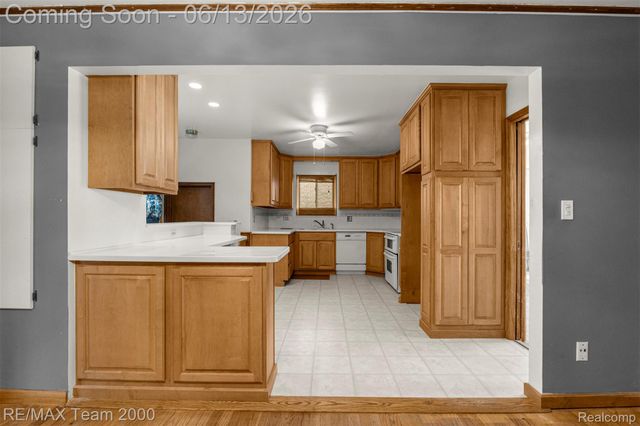 14370 Alexander Street, Livonia, MI 48154