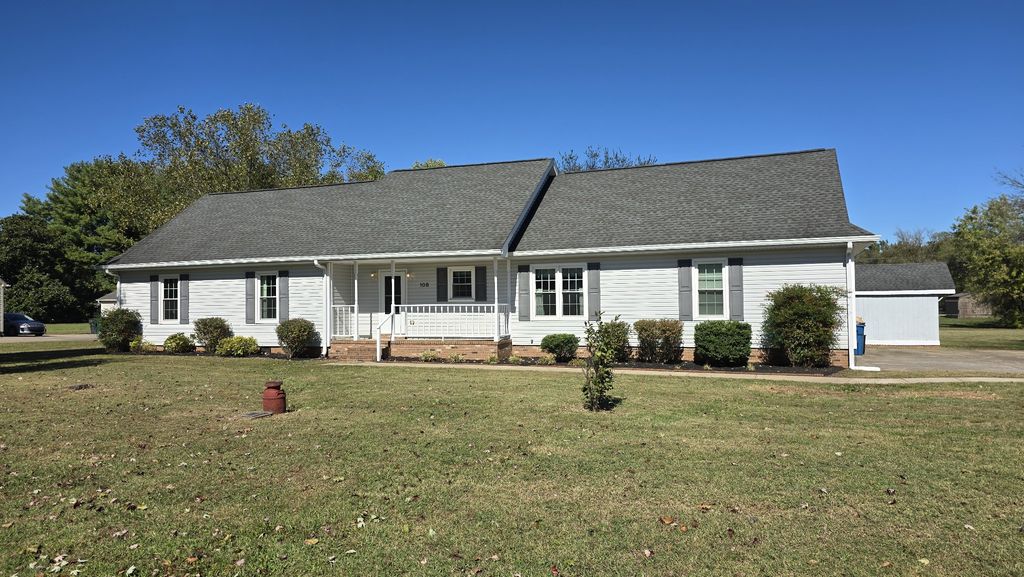 108 Wintergreen Ct, Smyrna, TN 37167