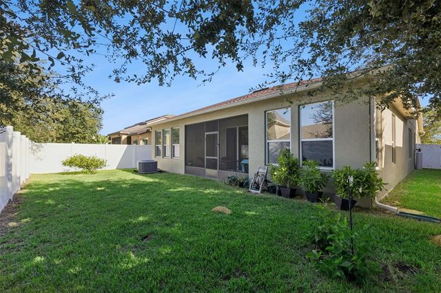 5017 TORCHWOOD DR, Minneola, FL 34715