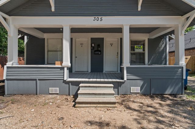305 W Waco Street, Ennis, TX 75119