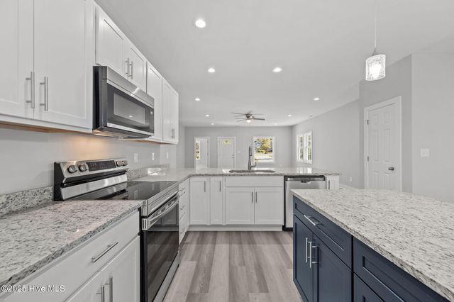 802 Little Cardinal Court, Jacksonville, NC 28540