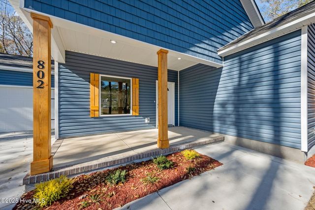 802 Little Cardinal Court, Jacksonville, NC 28540