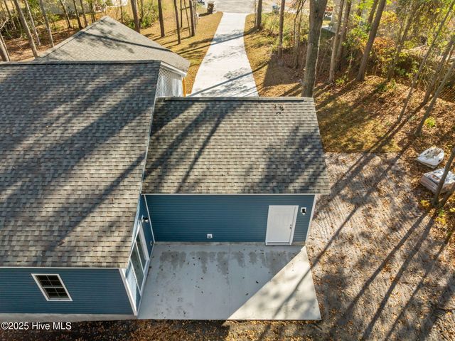 802 Little Cardinal Court, Jacksonville, NC 28540