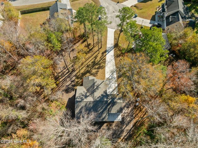 802 Little Cardinal Court, Jacksonville, NC 28540