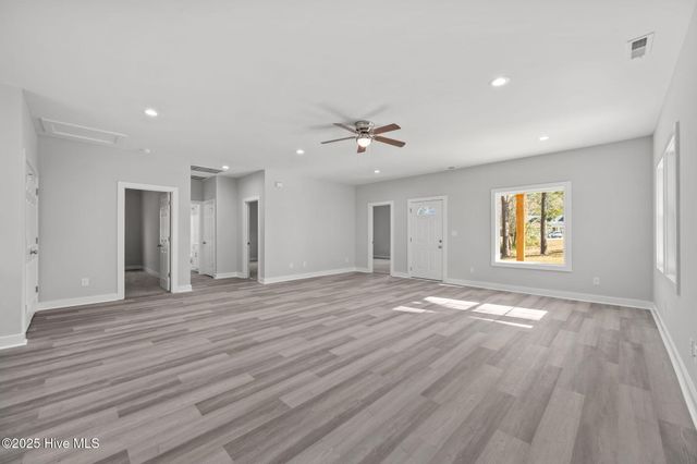 802 Little Cardinal Court, Jacksonville, NC 28540