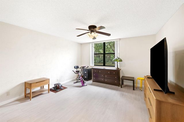 2908 Carambola Circle 101-b, Coconut Creek, FL 33066