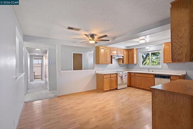 666 Odin Dr, Pleasant Hill, CA 94523