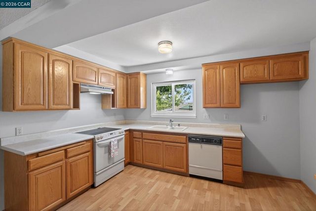 666 Odin Dr, Pleasant Hill, CA 94523