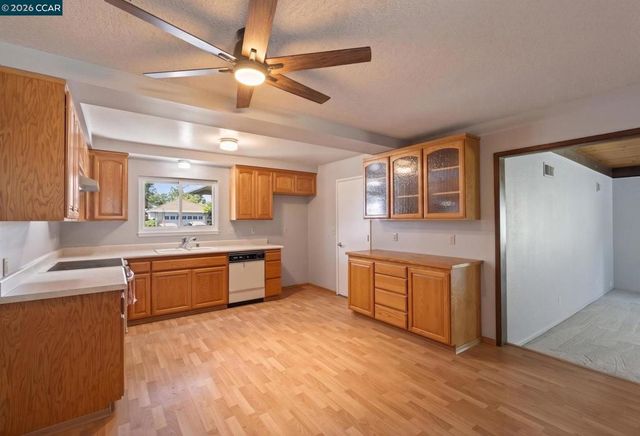 666 Odin Dr, Pleasant Hill, CA 94523