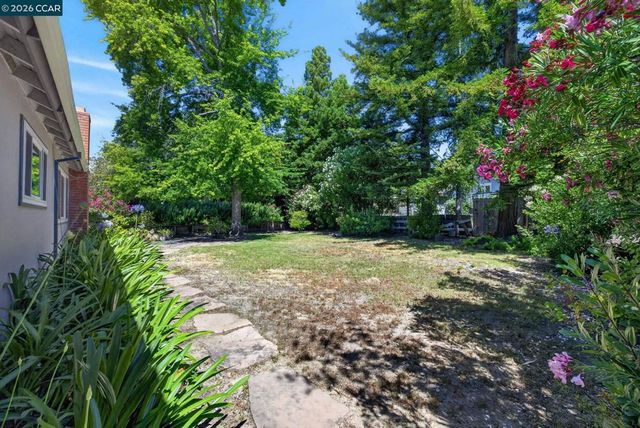 666 Odin Dr, Pleasant Hill, CA 94523