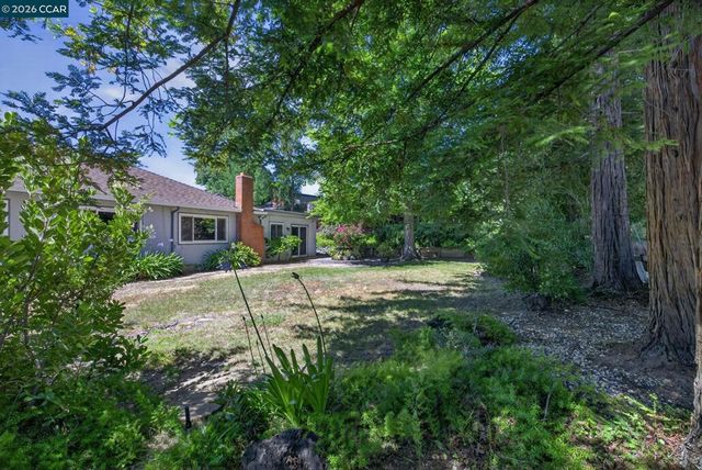 666 Odin Dr, Pleasant Hill, CA 94523