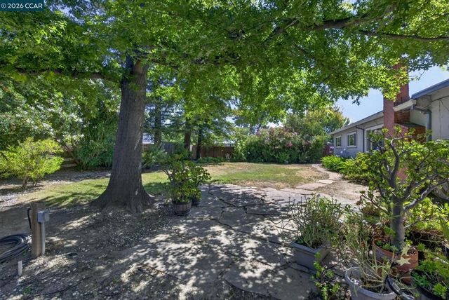 666 Odin Dr, Pleasant Hill, CA 94523