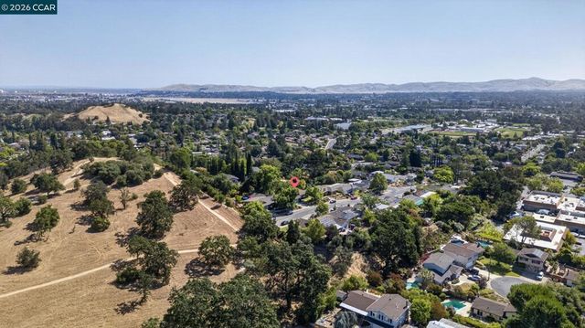 666 Odin Dr, Pleasant Hill, CA 94523