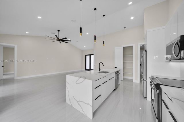 1505 NW 3rd pl, Other City - In The State Of Florida, FL 33993