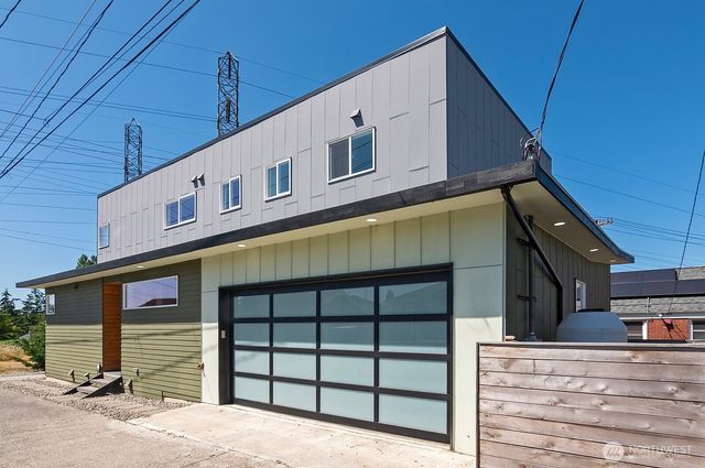 4524 12th Avenue S, Seattle, WA 98108