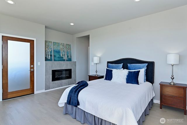 4524 12th Avenue S, Seattle, WA 98108