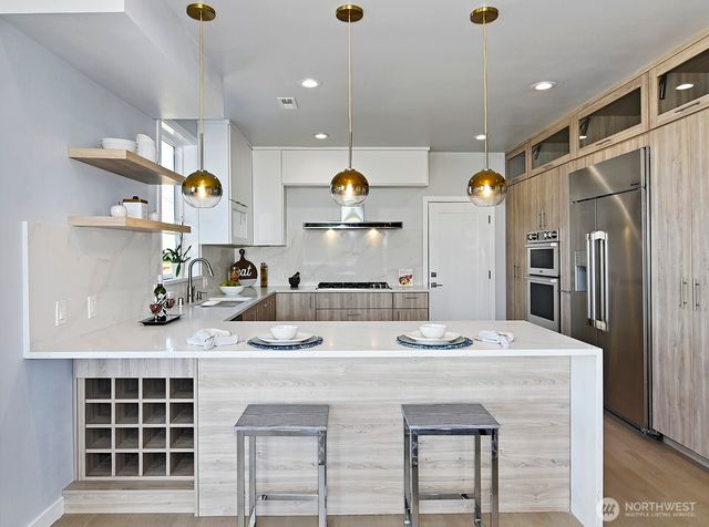 4524 12th Avenue S, Seattle, WA 98108