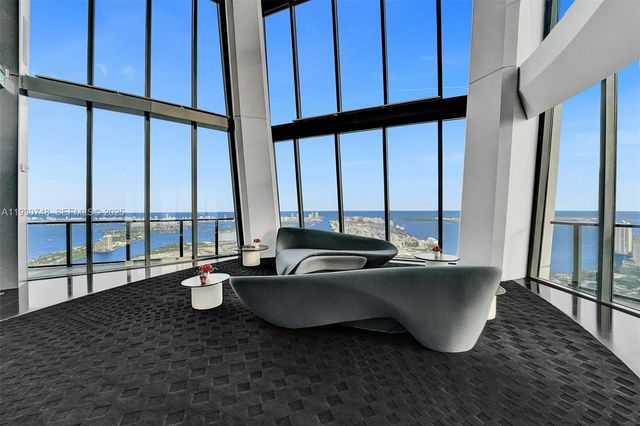 1000 Biscayne Blvd 3902, Miami, FL 33132