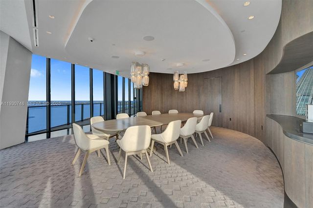 1000 Biscayne Blvd 3902, Miami, FL 33132