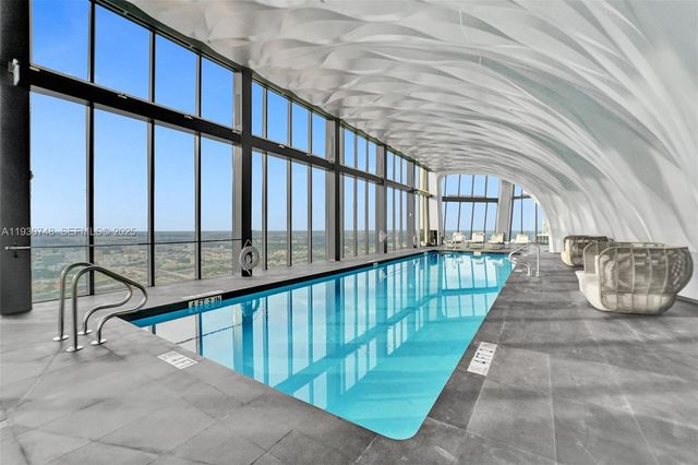 1000 Biscayne Blvd 3902, Miami, FL 33132