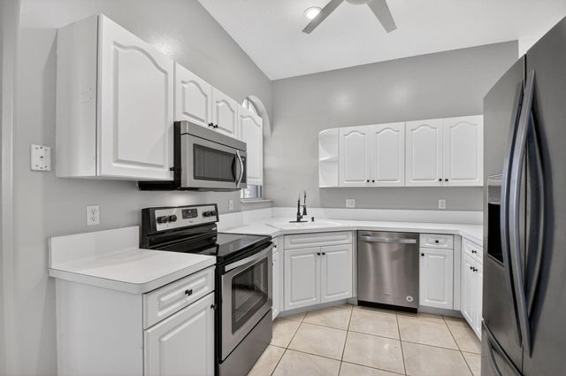 6179 Bear Creek Court, Lake Worth, FL 33467