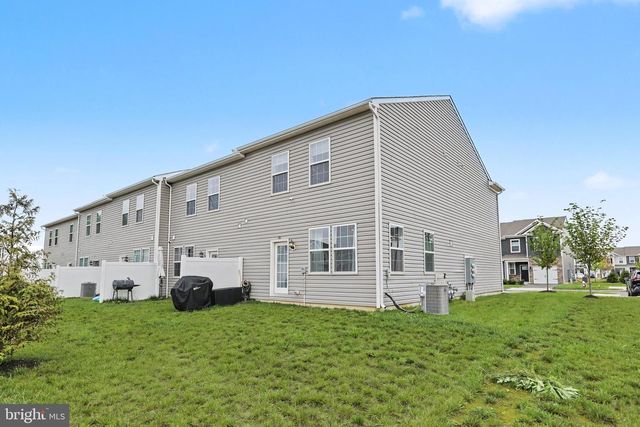 37 ELLIOT LN, Westampton, NJ 08060