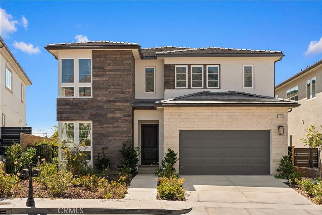 20756 W Bluebird Court, Porter Ranch, CA 91326 — exterior