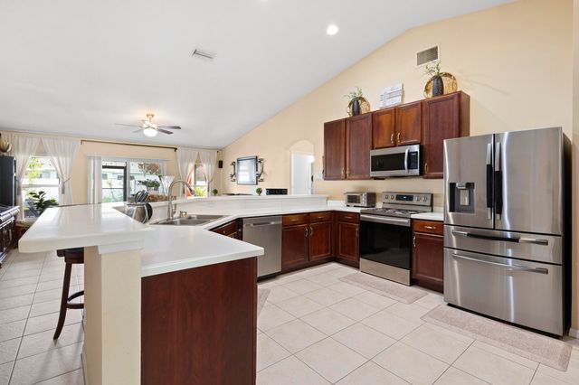 6690 NW Pinson Court, Port St. Lucie, Port St Lucie, FL 34983