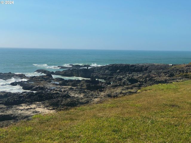 TL 3600 Village Lane, Yachats, OR 97498