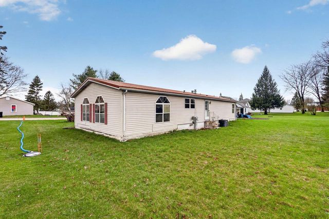 408 S Depot STREET, Fox Lake, WI 53933