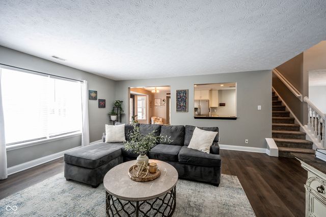 13599 Sweet Briar Parkway, Fishers, IN 46038