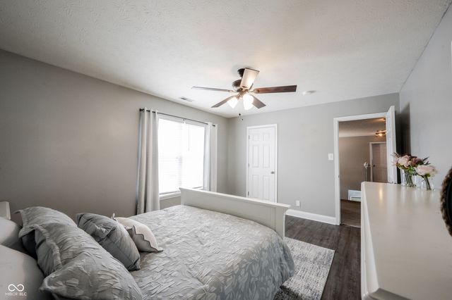 13599 Sweet Briar Parkway, Fishers, IN 46038