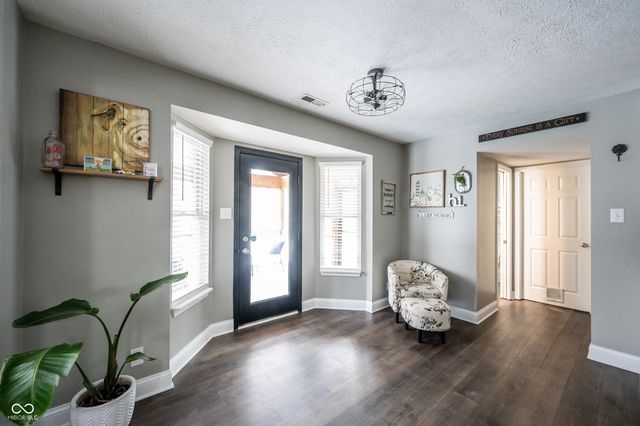 13599 Sweet Briar Parkway, Fishers, IN 46038