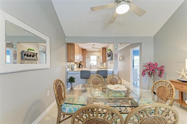 446 CERROMAR ROAD 293, Venice, FL 34293