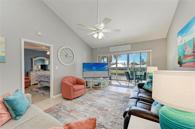 446 CERROMAR ROAD 293, Venice, FL 34293